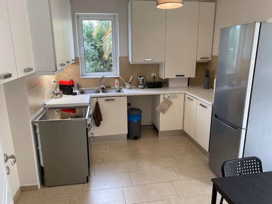 Classy 3Br With 2 Bathrooms Apartment In Marousi Athén Kültér fotó